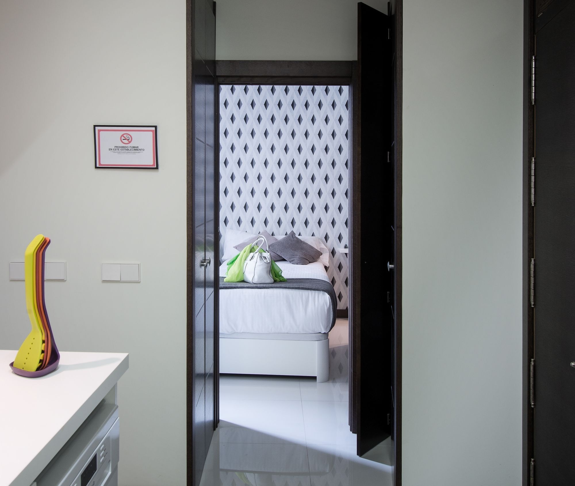 Roisa Suites Мадрид Екстериор снимка